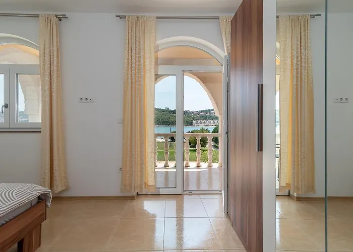 Slavisa Trogir