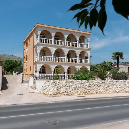Slavisa Apartamento Trogir